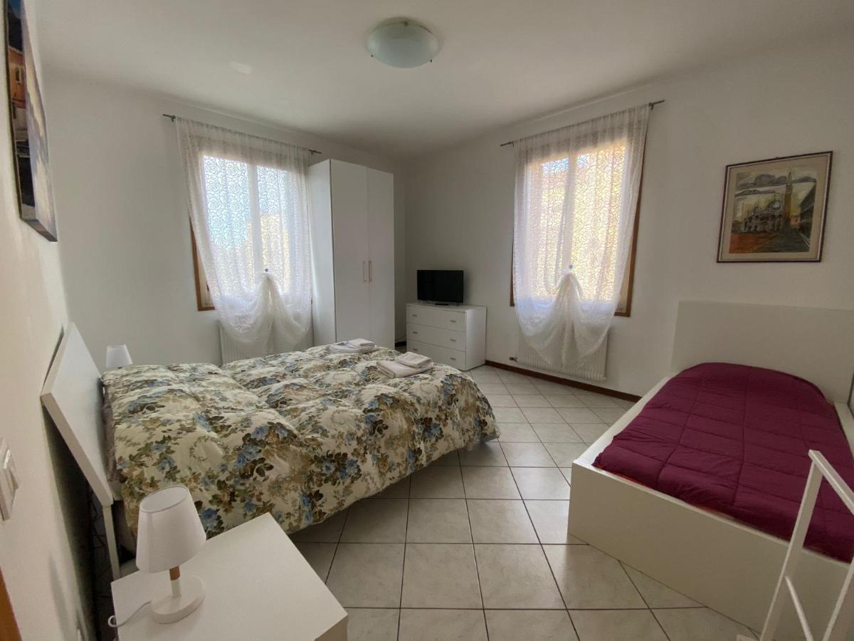 Little And Cozy Flat Near Venice マルゲーラ エクステリア 写真